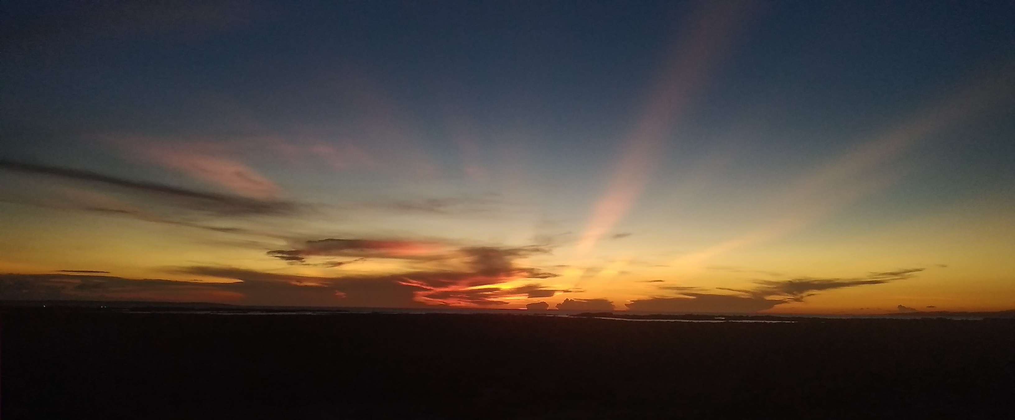 Imagen de Aruba, representando la expansión global de nuestros servicios de contabilidad y consultoría